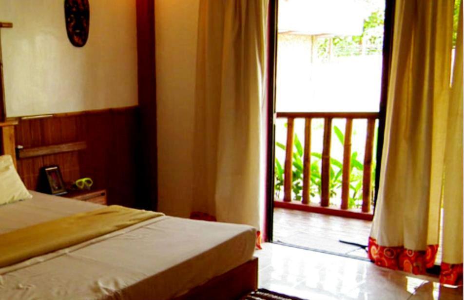 Cooper'S Beach Resort Lucbuan Δωμάτιο φωτογραφία