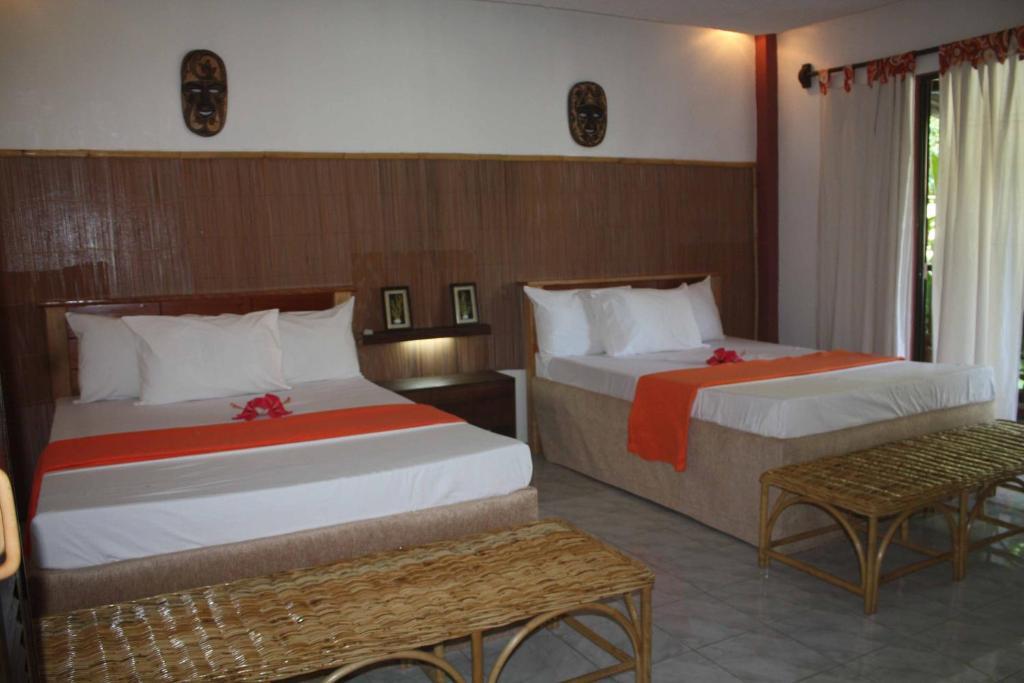 Cooper'S Beach Resort Lucbuan Εξωτερικό φωτογραφία