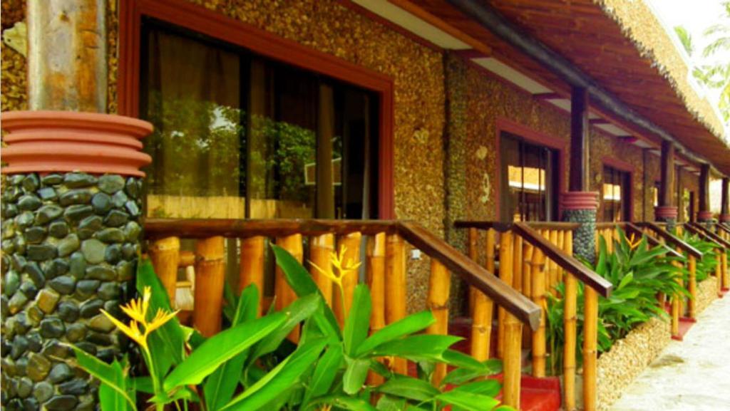 Cooper'S Beach Resort Lucbuan Εξωτερικό φωτογραφία