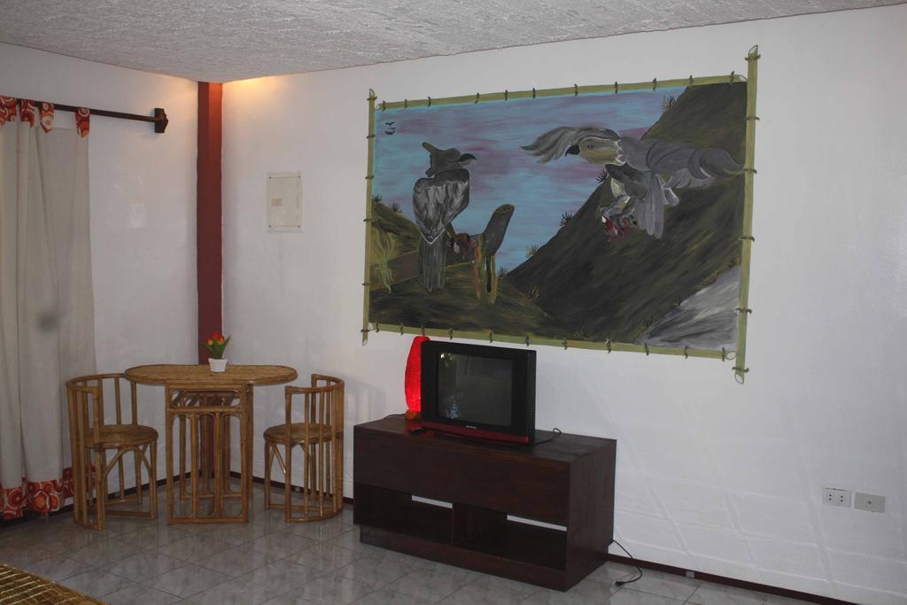 Cooper'S Beach Resort Lucbuan Δωμάτιο φωτογραφία