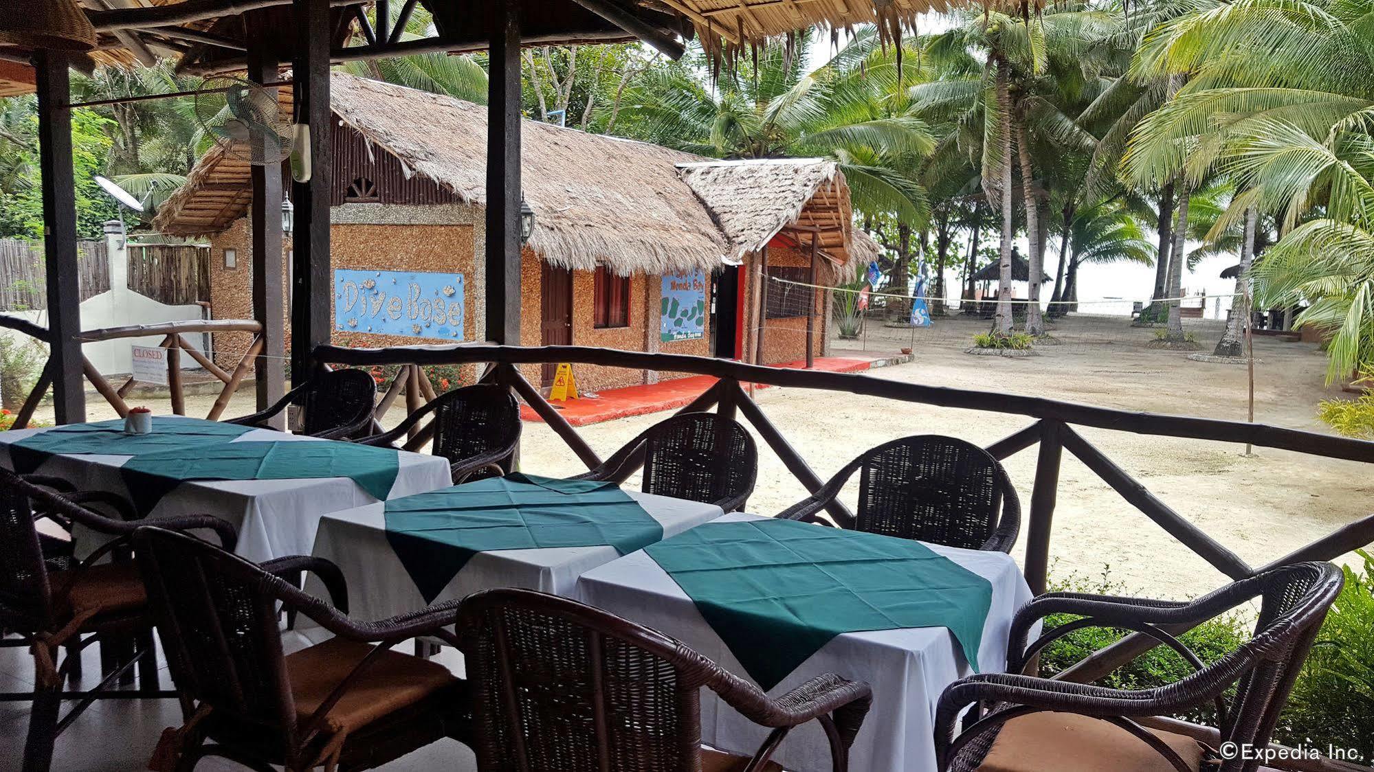 Cooper'S Beach Resort Lucbuan Εξωτερικό φωτογραφία